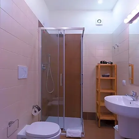 Bed & Breakfast Ventitremarzo 4*